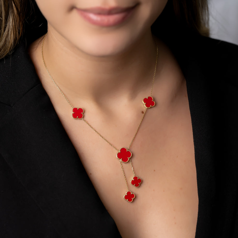 18k red offers clover pendant and necklace